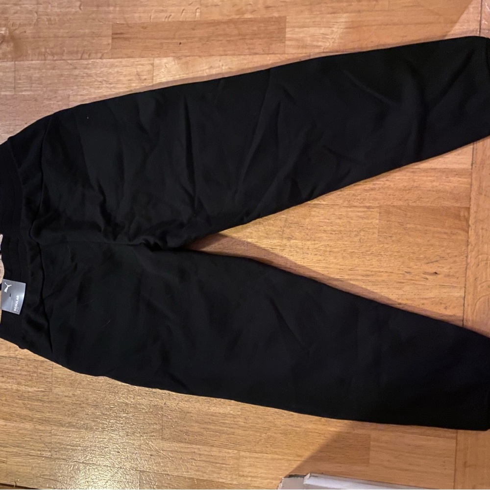 Black Puma sweatpants